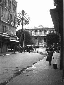 MH b- 092- Place Kleber et prefecture- Barbeles